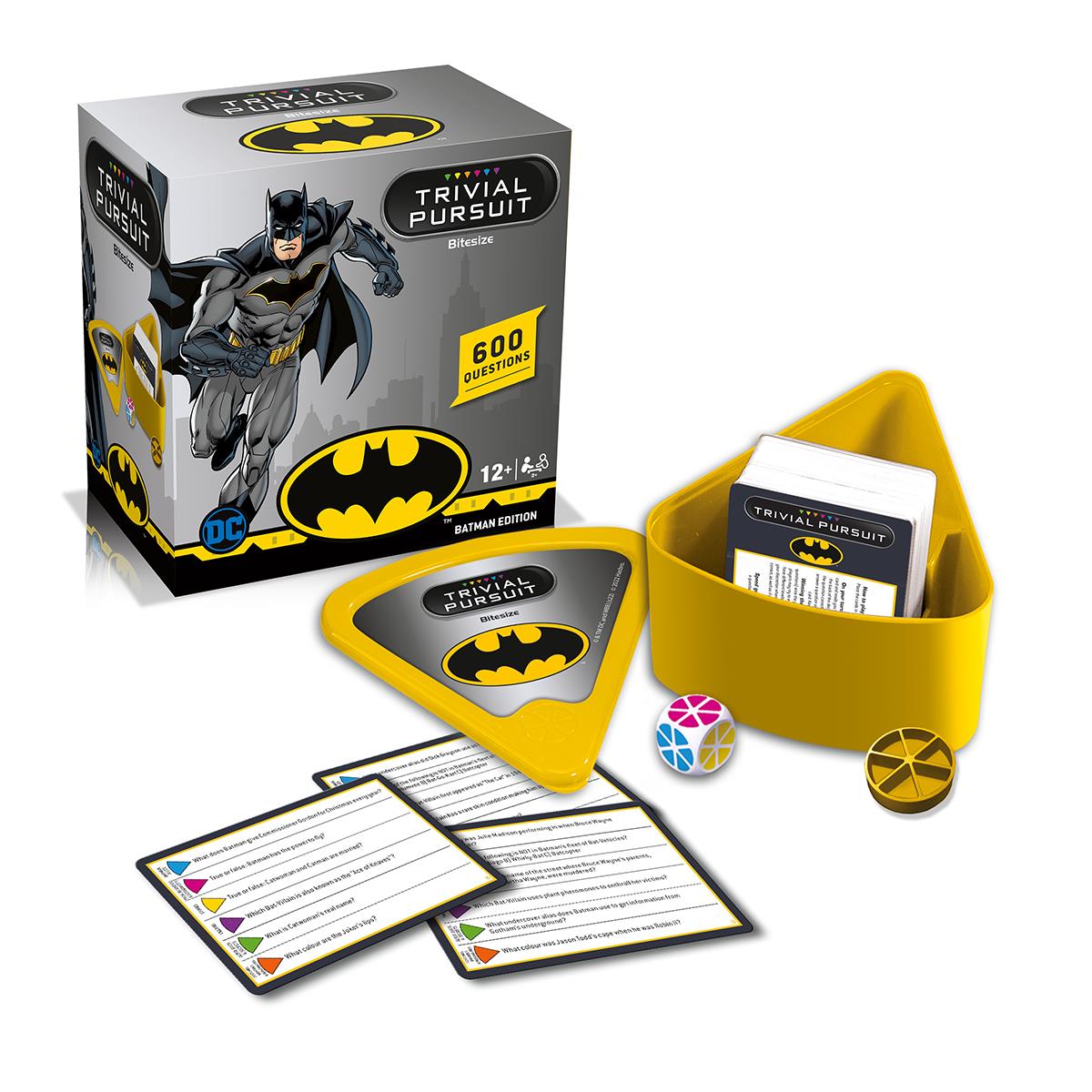 Batman Trivial Pursuit Knowledge Card Game | Winning Moves UK